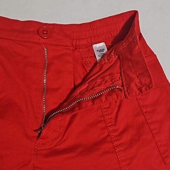 Charlotte by CATO Girls Size 10 Red Shorts New - Picture 5 of 10